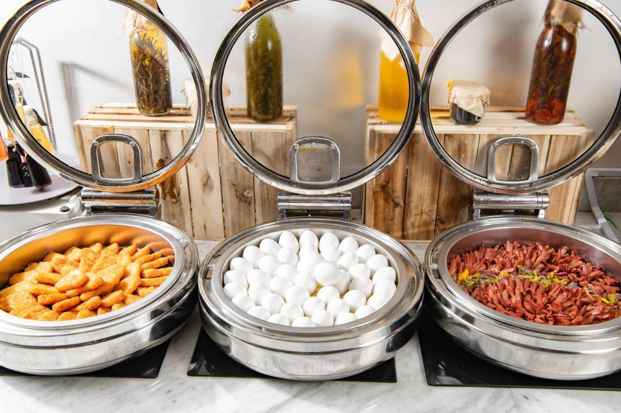 Park Inn By Radisson Makkah Aziziyah Mecca Ngoại thất bức ảnh Buffet at a hotel