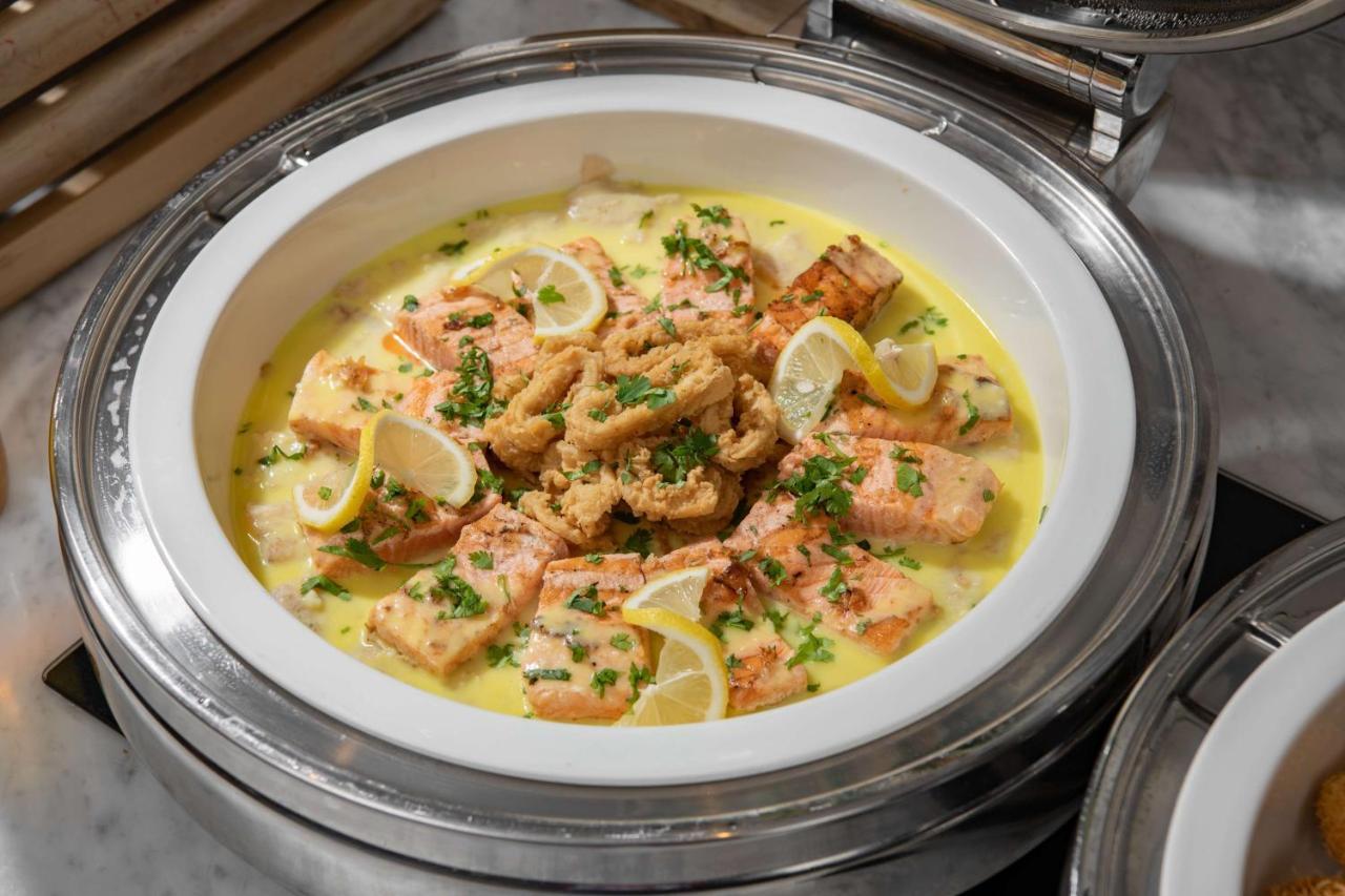 Park Inn By Radisson Makkah Aziziyah Mecca Ngoại thất bức ảnh A seafood chowder