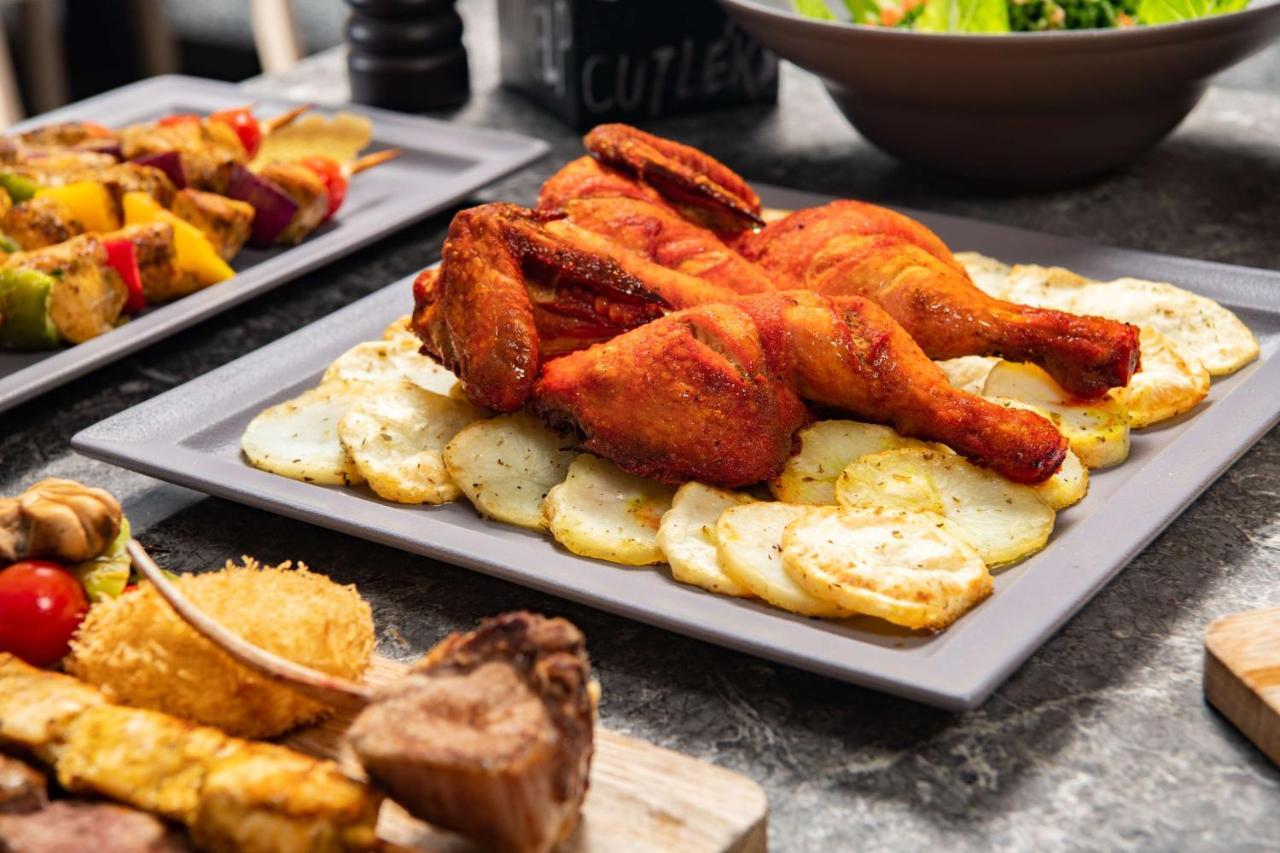 Park Inn By Radisson Makkah Aziziyah Mecca Ngoại thất bức ảnh A plate of chicken pakora